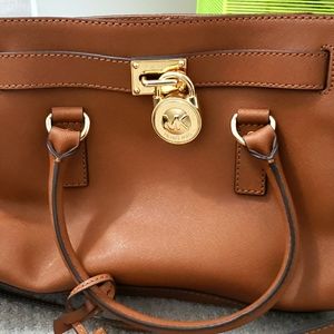 Micheal Kors Bag